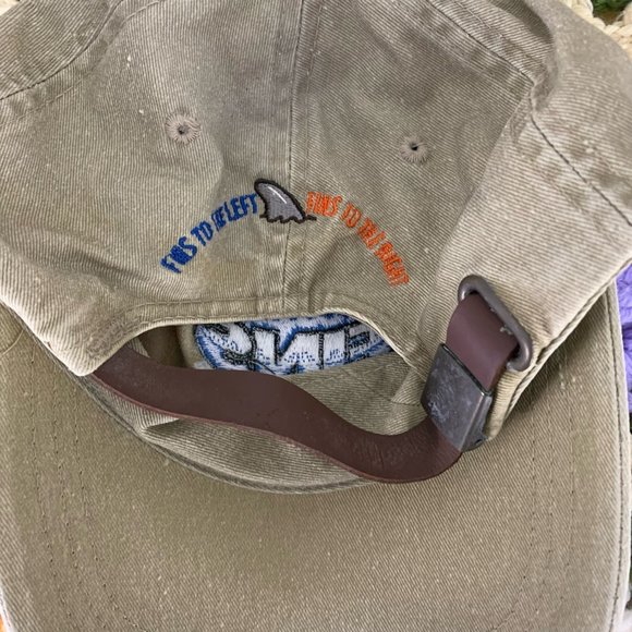 Vintage 90s Dad Hat Fins Beach Bar Grill Embroidered Strapback Unisex - Picture 6 of 9